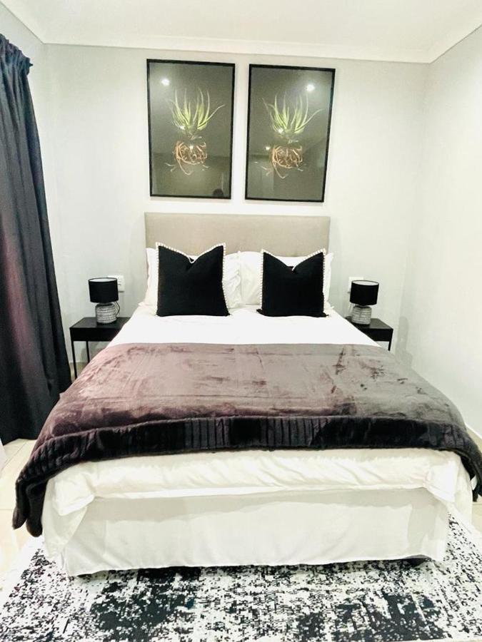 Trendy, Comfortable 1 Bedroom Apartments In 乌姆塔塔 外观 照片
