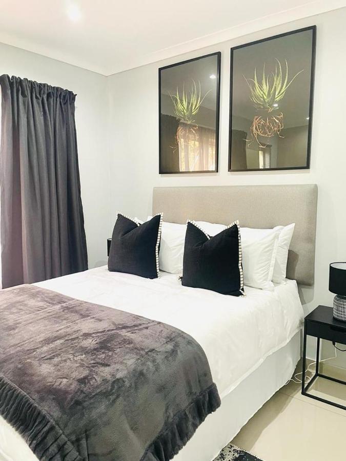 Trendy, Comfortable 1 Bedroom Apartments In 乌姆塔塔 外观 照片