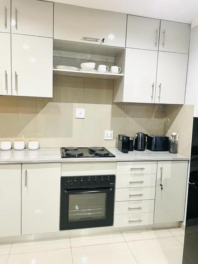 Trendy, Comfortable 1 Bedroom Apartments In 乌姆塔塔 外观 照片