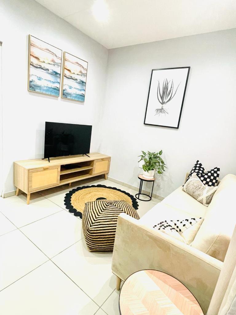 Trendy, Comfortable 1 Bedroom Apartments In 乌姆塔塔 外观 照片